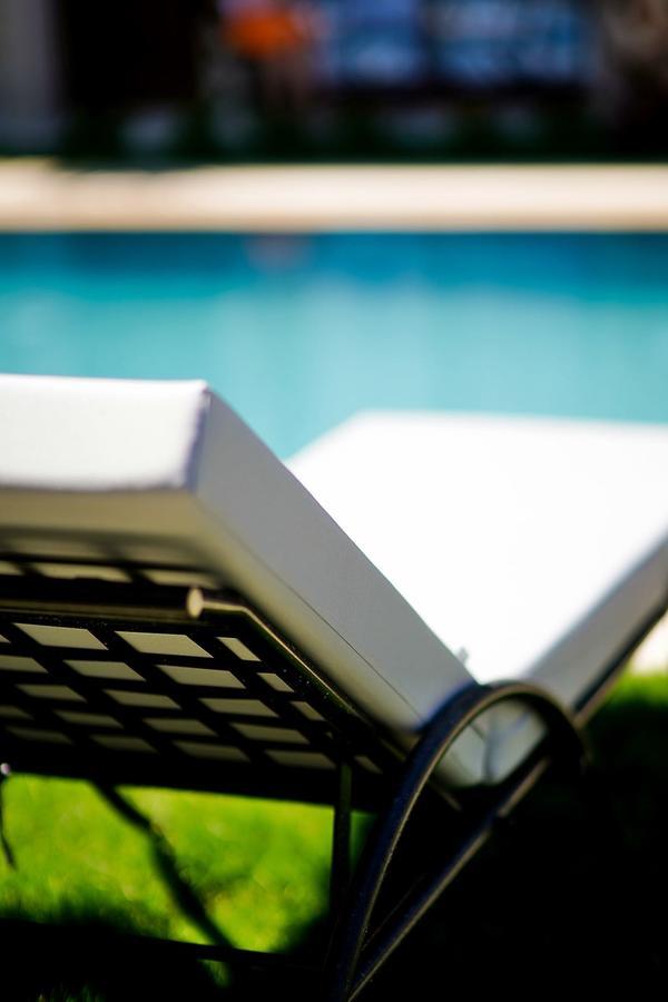 Avalon Boutique Hotel & Suites Alacati Exterior foto